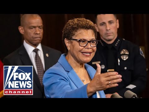 LA Mayor Karen Bass TORCHED for pushing ICE kidnapping hoax: 'Scam artists' 1 LA Mayor Karen Bass TORCHED for pushing ICE kidnapping hoax: 'Scam artists'