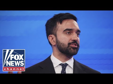 'Socialist is running the table': Former Bernie advisor sounds alarm on Mamdani