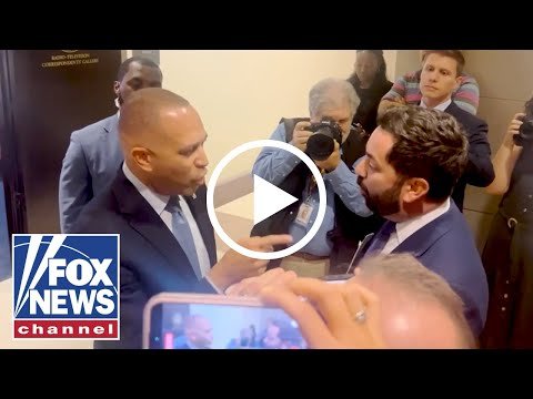 'KEEP YOUR MOUTH SHUT': Dem leader, House Republican go nose-to-nose in hallway spat