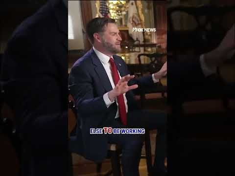 GOT LUCKY!: JD Vance jokes about NOT flying with Trump #shorts #trump #usa #us #vance #politics 1 GOT LUCKY!: JD Vance jokes about NOT flying with Trump #shorts #trump #usa #us #vance #politics