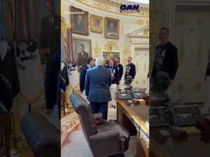 Trump welcomes U.S. Hockey team at oval office