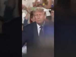 WATCH: Trump breaks out his staple 'YMCA' dance moves #foxnews #news #fox