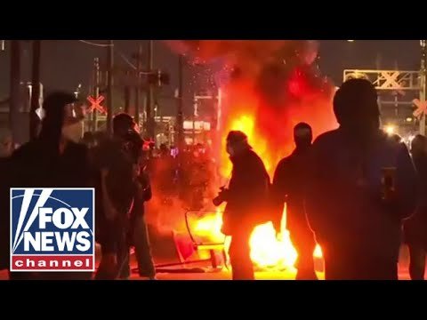 WATCH: Anti-ICE rioters met with tear gas amid CLASHES with police, feds 1 WATCH: Anti-ICE rioters met with tear gas amid CLASHES with police, feds