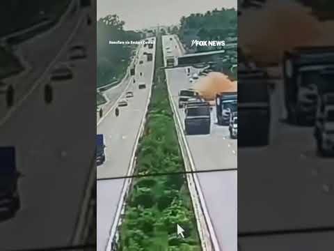 WATCH: Truck flips in VIOLENT highway chain-reaction CRASH #foxnews #news #us #fox
