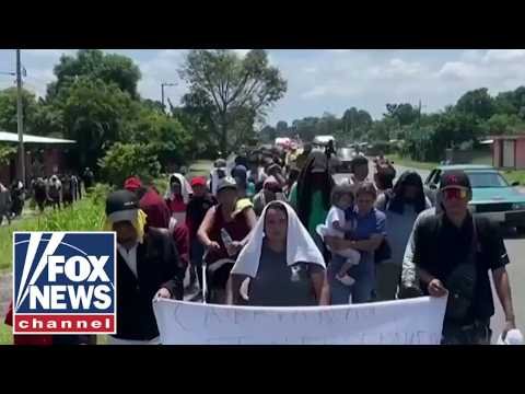 DEVELOPING: MASSIVE migrant caravan headed to US